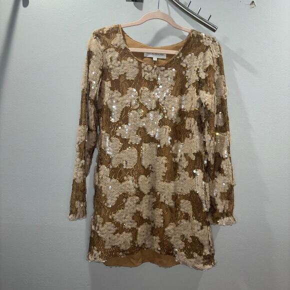 Dress the Population Casandra Sequin Shift Dress | Cream & Pink Sequin | Size M - Picture 6 of 15